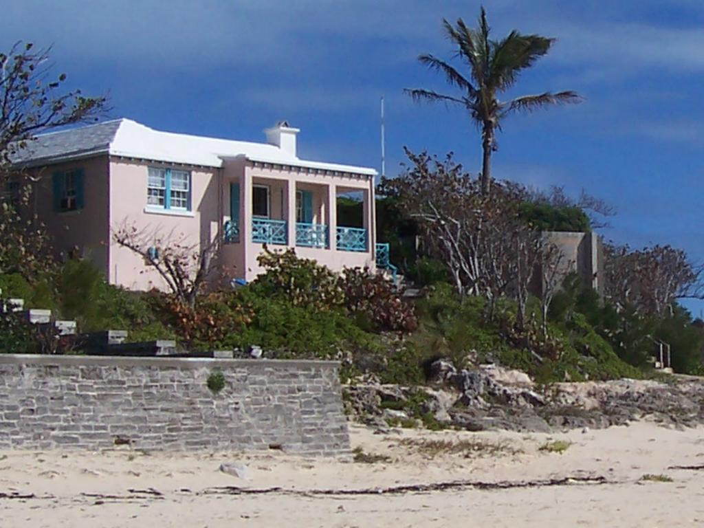 Grape Bay Cottages Mount Pleasant Eksteriør billede